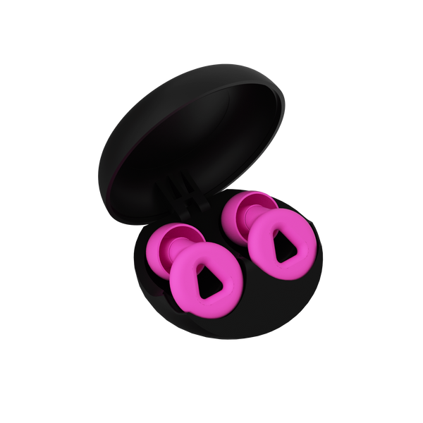 Tapones para dormir de color rosa dentro de un estuche de color negro